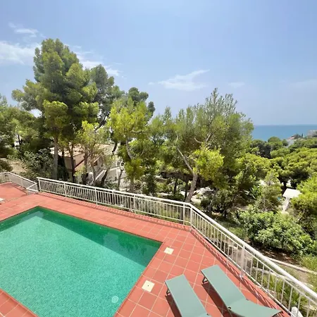 Preciosa Rodeada De Pinos Con Vistas Al Mar - Servhouse Villa