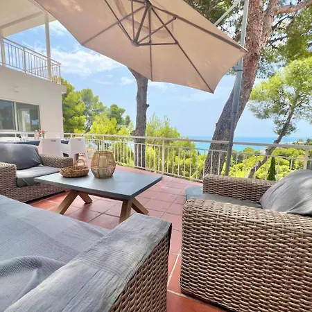 Preciosa Rodeada De Pinos Con Vistas Al Mar - Servhouse Benicassim